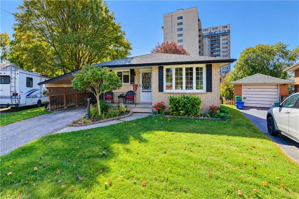Single Family Residence for sale at 73 Belton Drive, Kitchener, ON, N2M 2B7 - Victoria Hills - MLS: 40870158