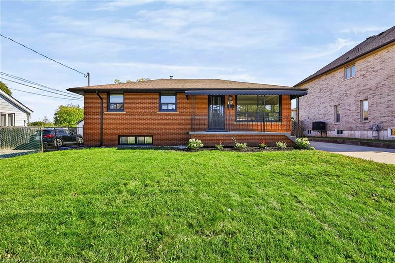 38 Deerhurst Road photo 1