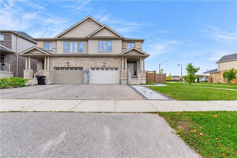 485 Avens Street photo 1