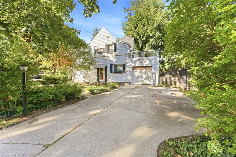 132 Base Line Road E