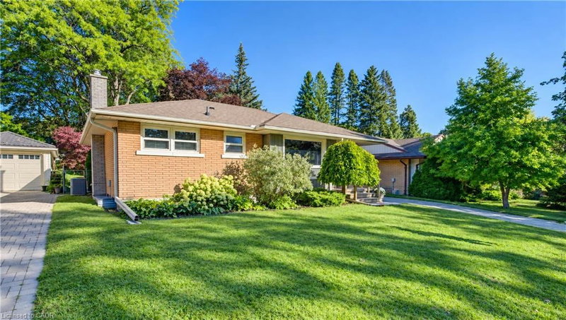 122 Brandon Avenue photo 3
