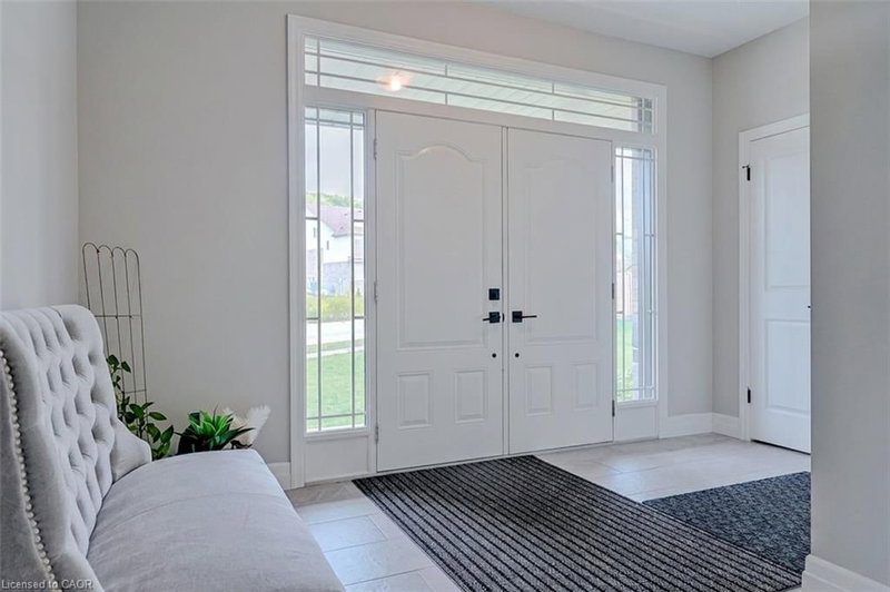 249 Ladyslipper Drive photo 2