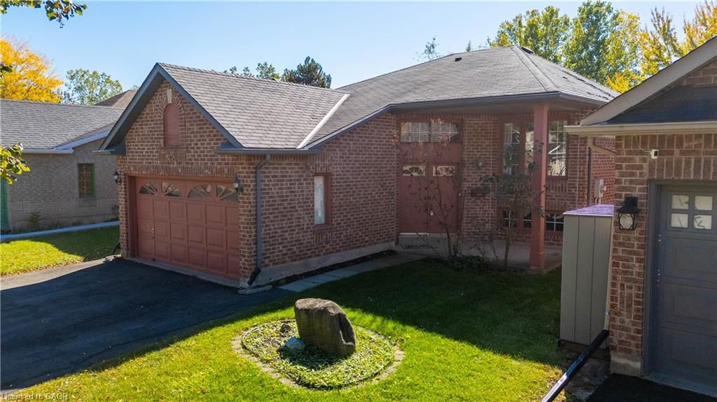 Single Family Residence for sale at 23 Madison Court, Welland, ON, L3C 7G1 - N. Welland - MLS: 40870434