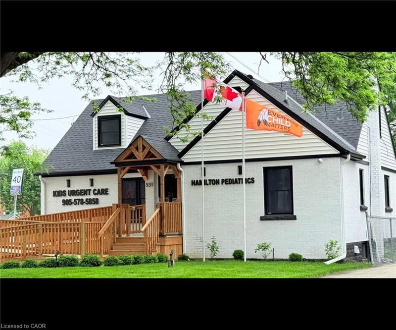 531 Queenston Road photo 1
