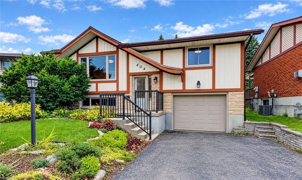 Single Family Residence for sale at 404 Lakeview Drive, Waterloo, ON, N2L 4Z6 - Lakeshore/Parkdale - MLS: 40870476