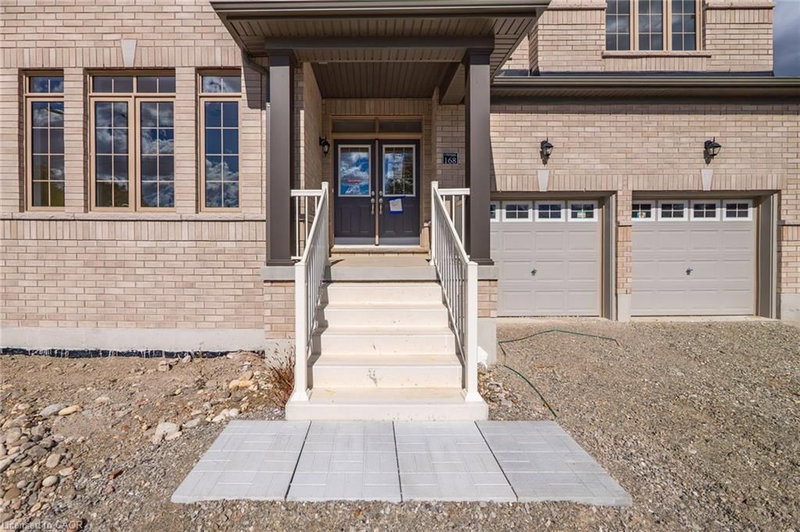 168 Bendemere Road photo 2
