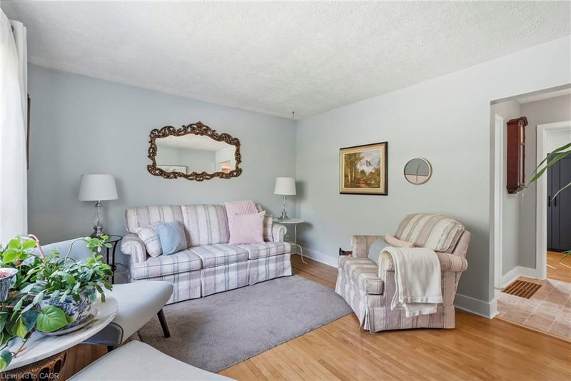 600 Hager Avenue photo 2