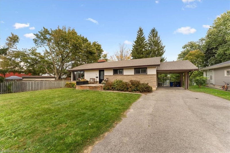 154 Paris Road photo 1