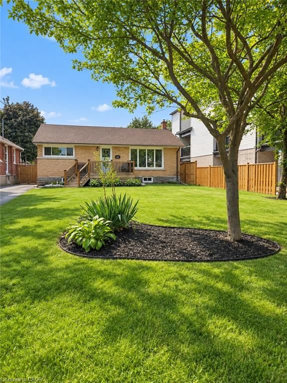 195 Belleview Avenue photo 1