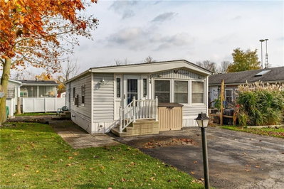 524 Poplar Place