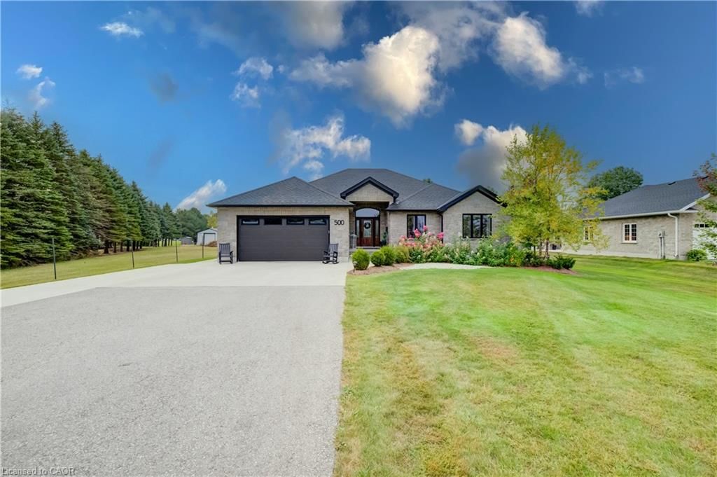 Single Family Residence for sale at 500 Sligo Road, Mount Forest, ON, N0G 2L1 - Mount Forest - MLS: 40870744