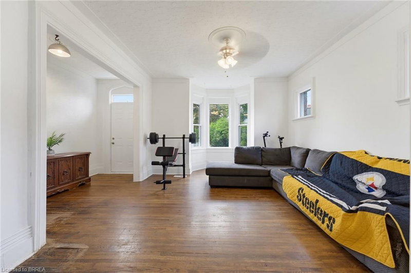 97 Park Avenue photo 4
