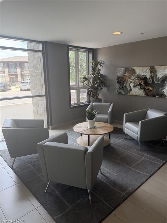 5010 Corporate Drive photo 4