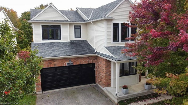 83 Glazebrook Crescent photo 2