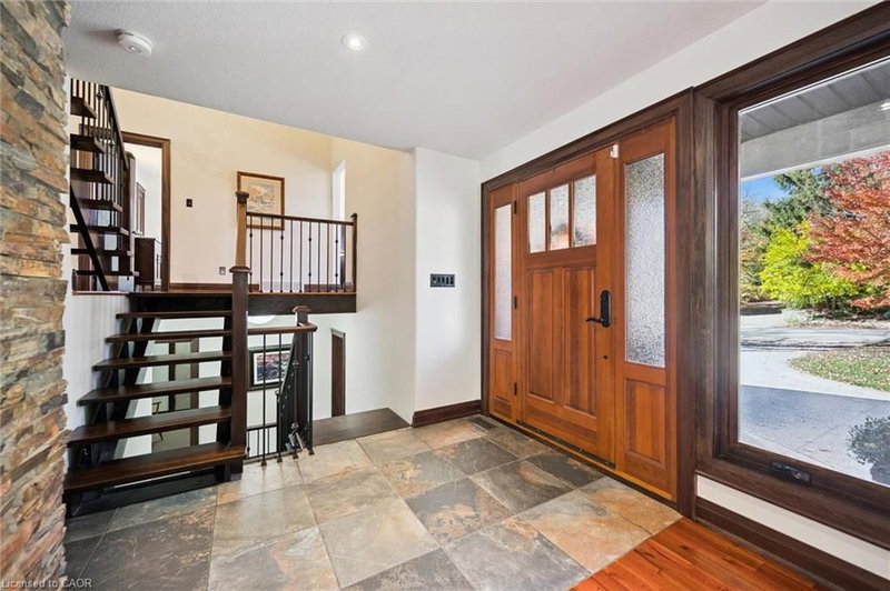 11 Maple Hill Drive photo 2