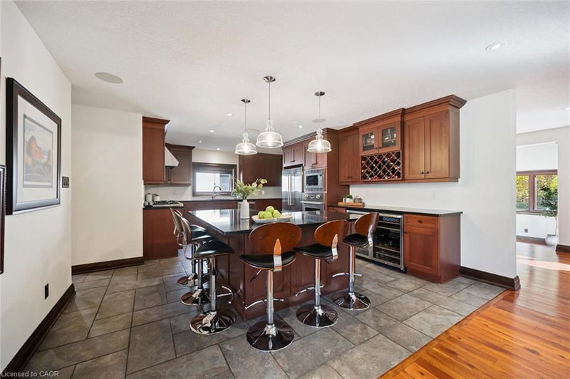 11 Maple Hill Drive photo 5