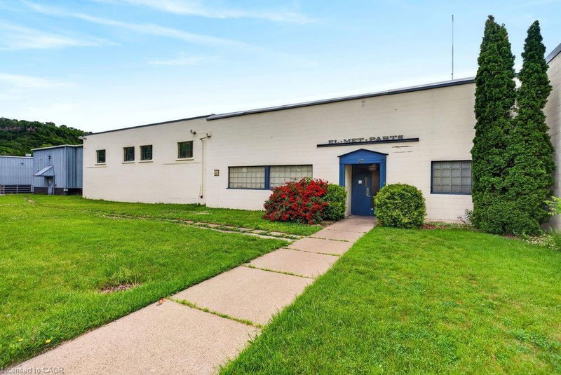 47 Head Street photo 2