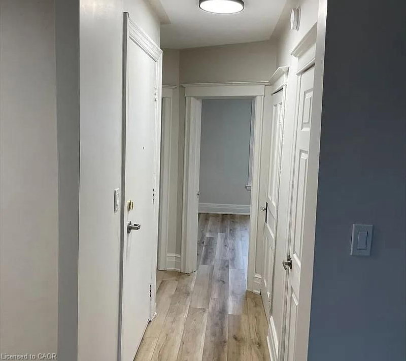 201 - 28 Myrtle Avenue