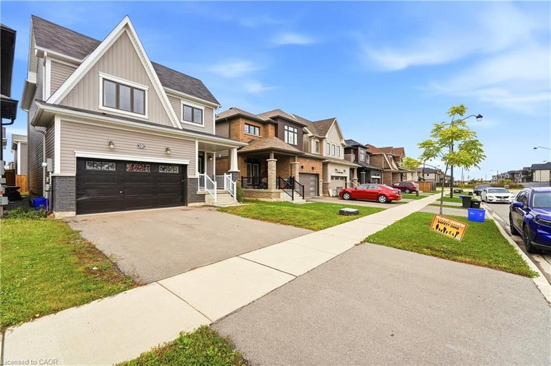 3205 Mosley Street photo 2