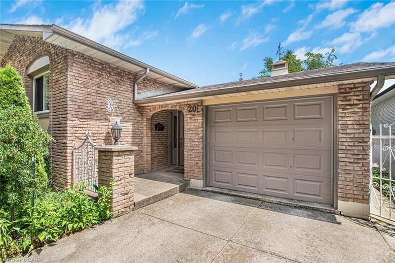 20 Birchlawn Drive photo 4