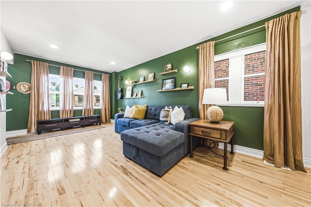 Single Family Residence for sale at 255 Weir Street, Hamilton, ON, L8H 5G2 - Homeside - MLS: 40871134