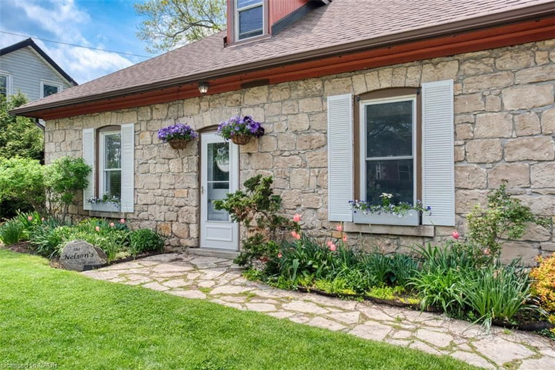 1539 Brock Road photo 5