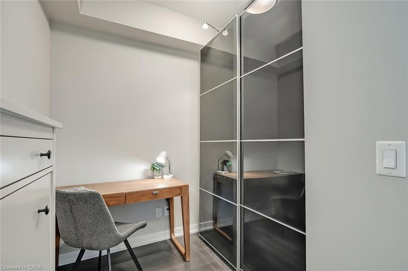 604 - 5240 Dundas Street