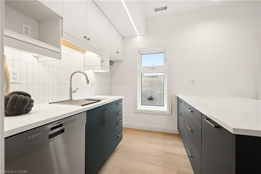 3-563 Wellington Street, Kitchener, view 10