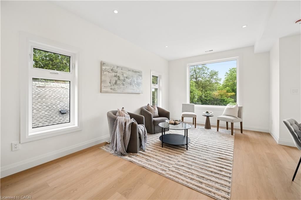 3-563 Wellington Street, Kitchener, view 12