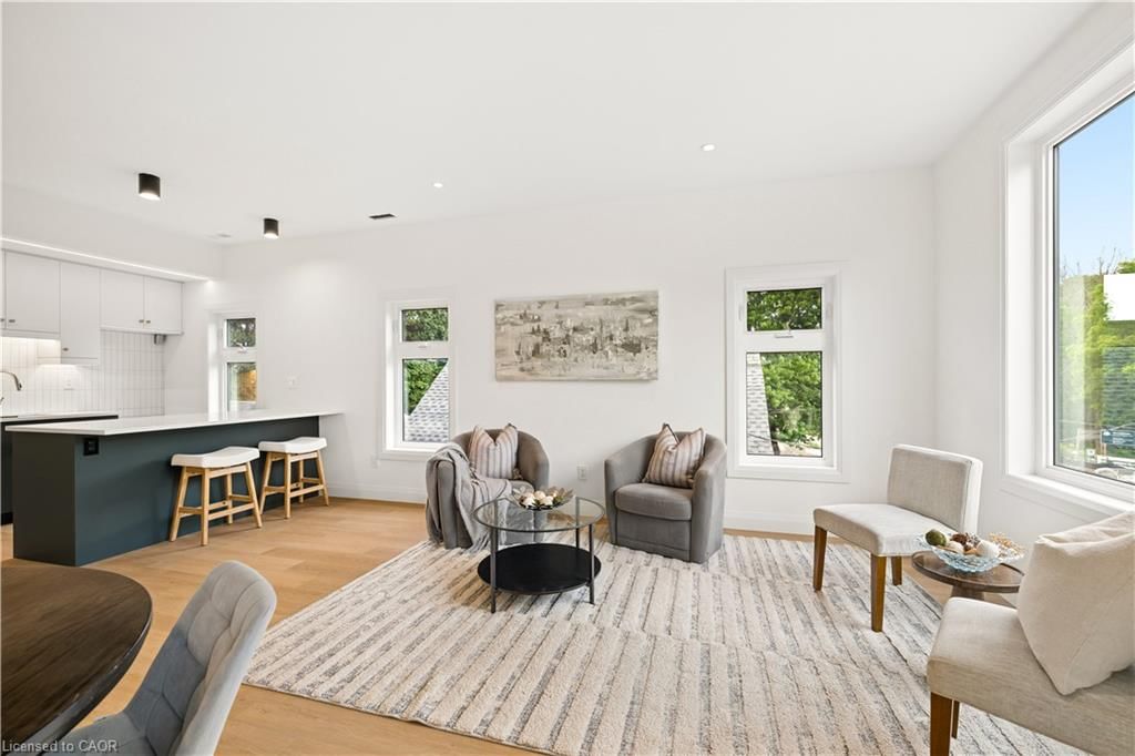 3-563 Wellington Street, Kitchener, view 2