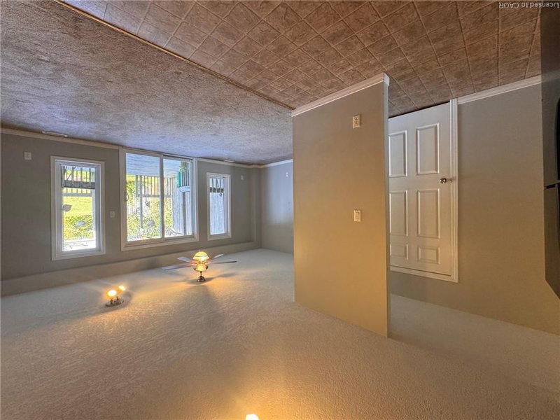 310 Parkvale Drive photo 3