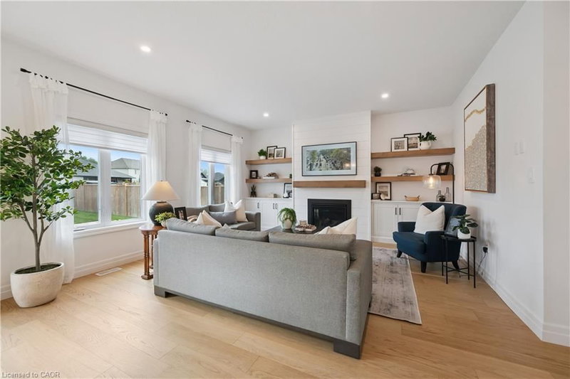 415 Rogers Road photo 2