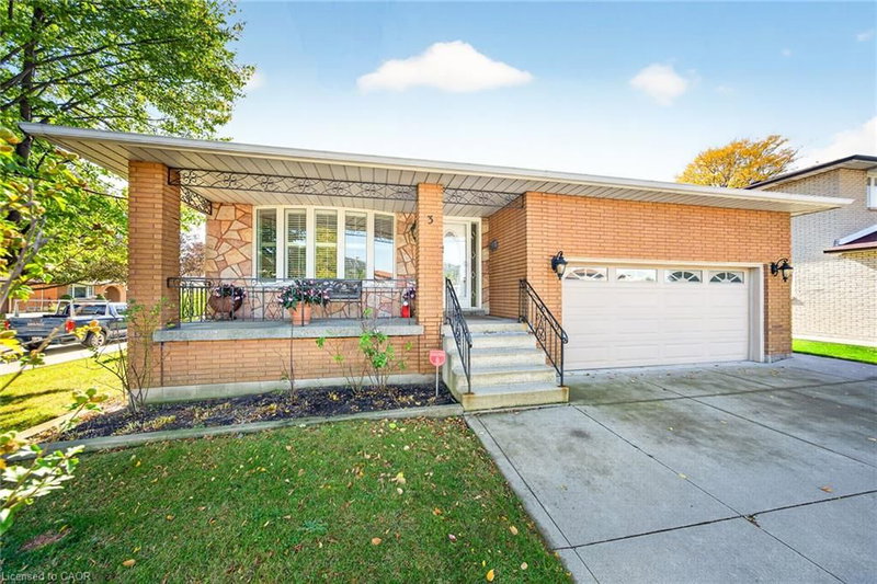 3 Harvard Place photo 2