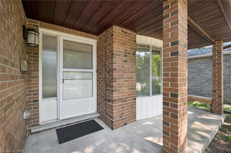 167 Westvale Drive photo 3