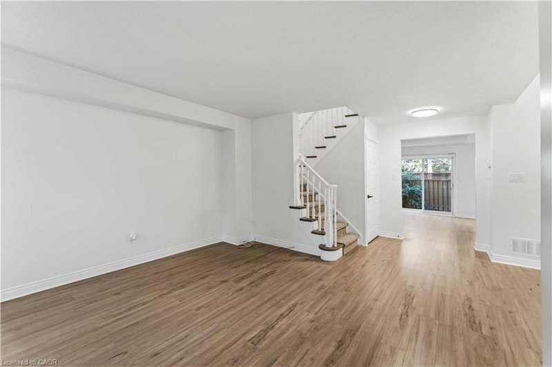 320 Hamilton Drive photo 3