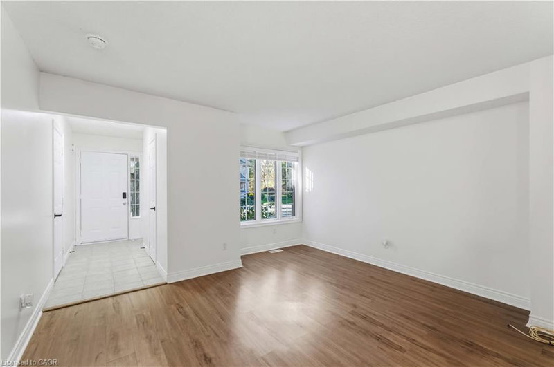 320 Hamilton Drive photo 4