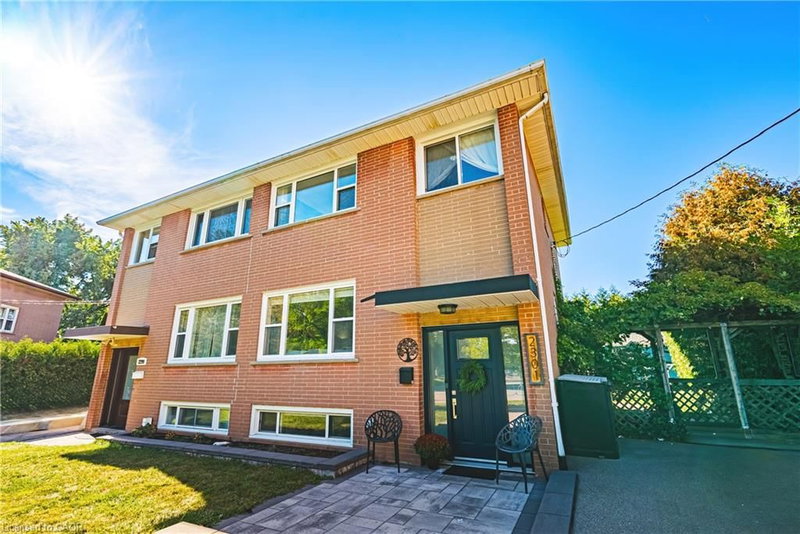 2301 Barclay Road photo 4