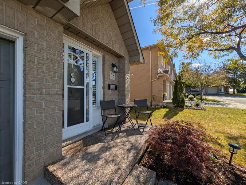 100 Vineberg Drive photo 3