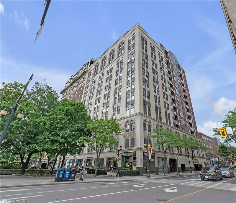 112 King Street E photo 1