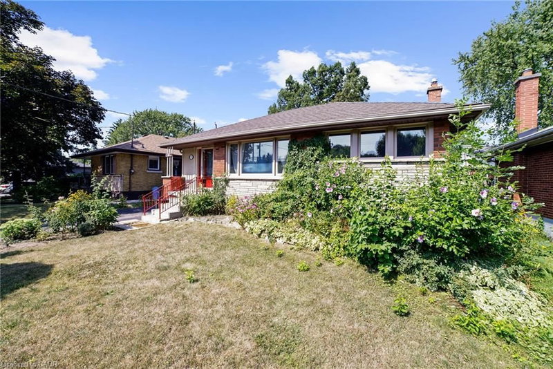 272 Upper Paradise Road photo 1