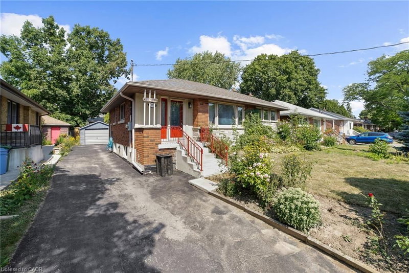 272 Upper Paradise Road photo 3