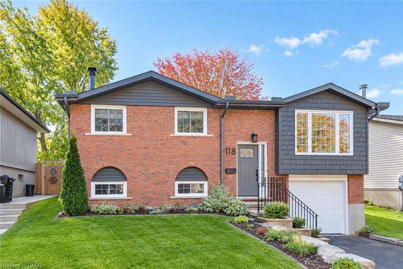 118 Wheatfield Crescent photo 1