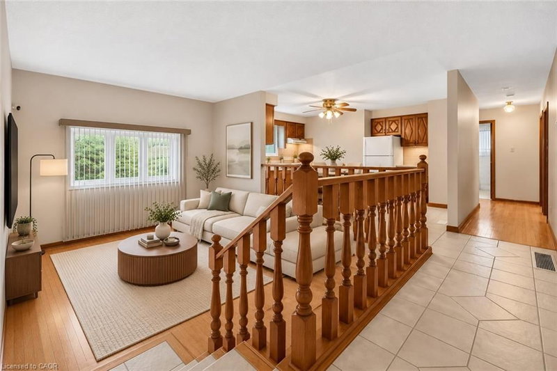 45 Worsley Road photo 5