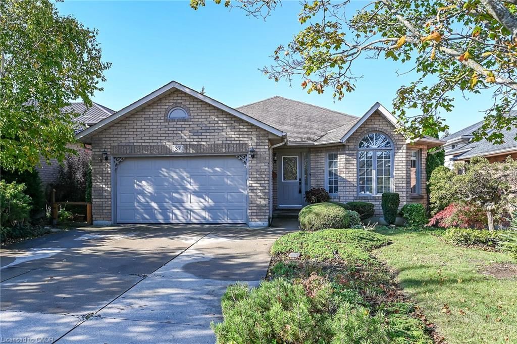 Single Family Residence for sale at 37 Glenhollow Drive, Hamilton, ON, L8J 3R8 - Valley Park - MLS: 40871754
