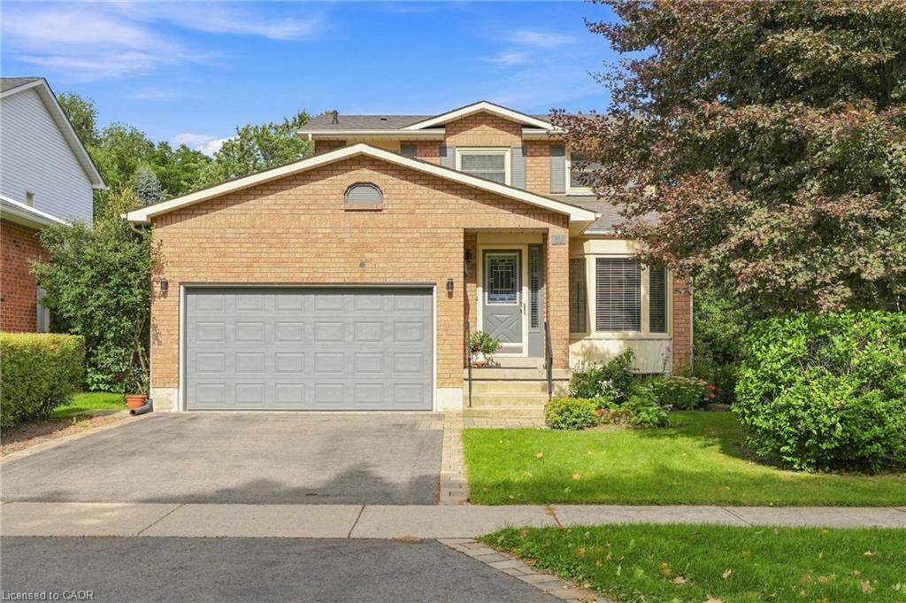 Single Family Residence for sale at 31 Karsh Crescent, Waterdown, Ontario, LL0R 2H5 - Waterdown East - MLS: 40871775