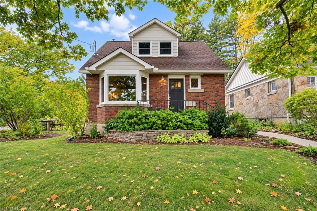 Single Family Residence for sale at 40 Forest Road, Cambridge, ON, N1S 3B2 - Victoria - MLS: 40871792