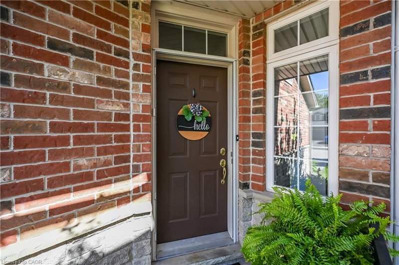 53 Sunnycroft Court photo 3