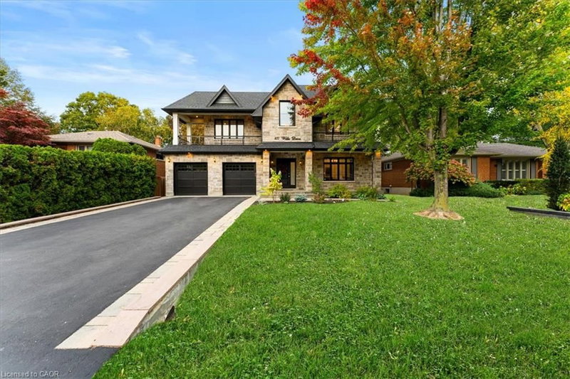 471 Willis Drive photo 2
