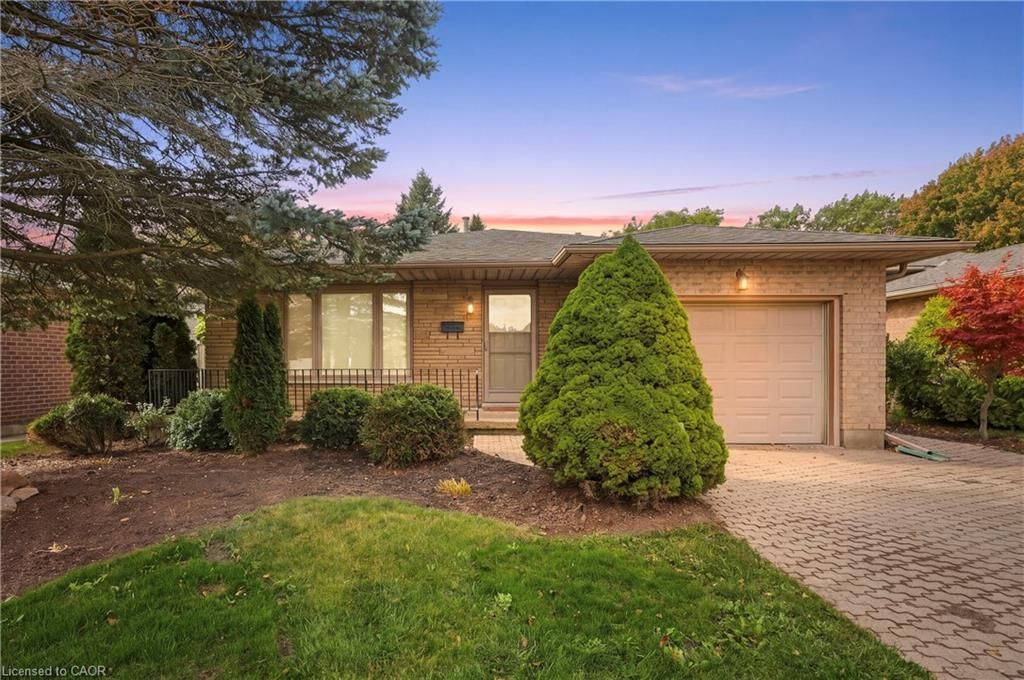Single Family Residence for sale at 84 Larchwood Circle, Welland, ON, L3C 6T3 - N. Welland - MLS: 40871844