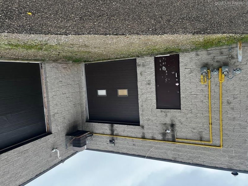291 Woodlawn Road W photo 3